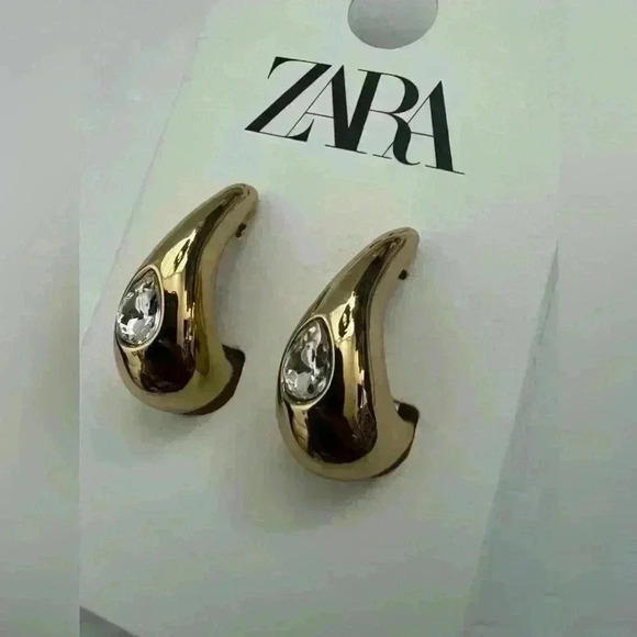 🔥🔥ZARA rhinestone tear drop earrings - Picture 3 of 3